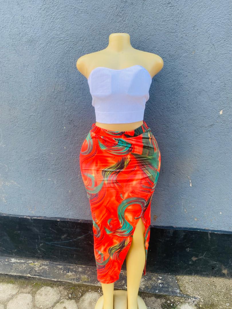 Women’s Two-Piece Party Set – Crop Top & Printed Midi Skirt